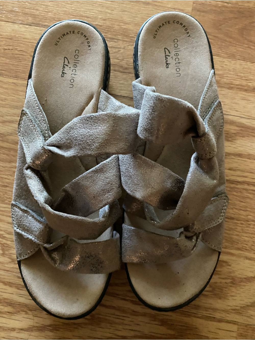 Clarks Women's Taupe Suede Knot Slide Sandals